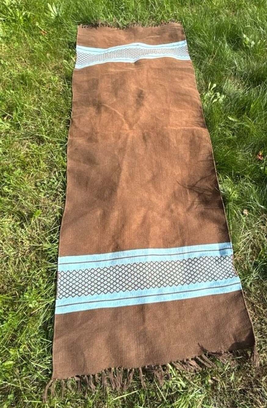 Barefoot Yoga Co. Original Yoga Rug Brown Blue